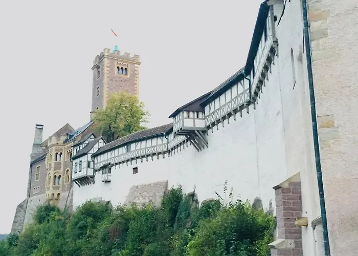 - Kamin & Garten - Hunde Willkommen Appartement Eisenach